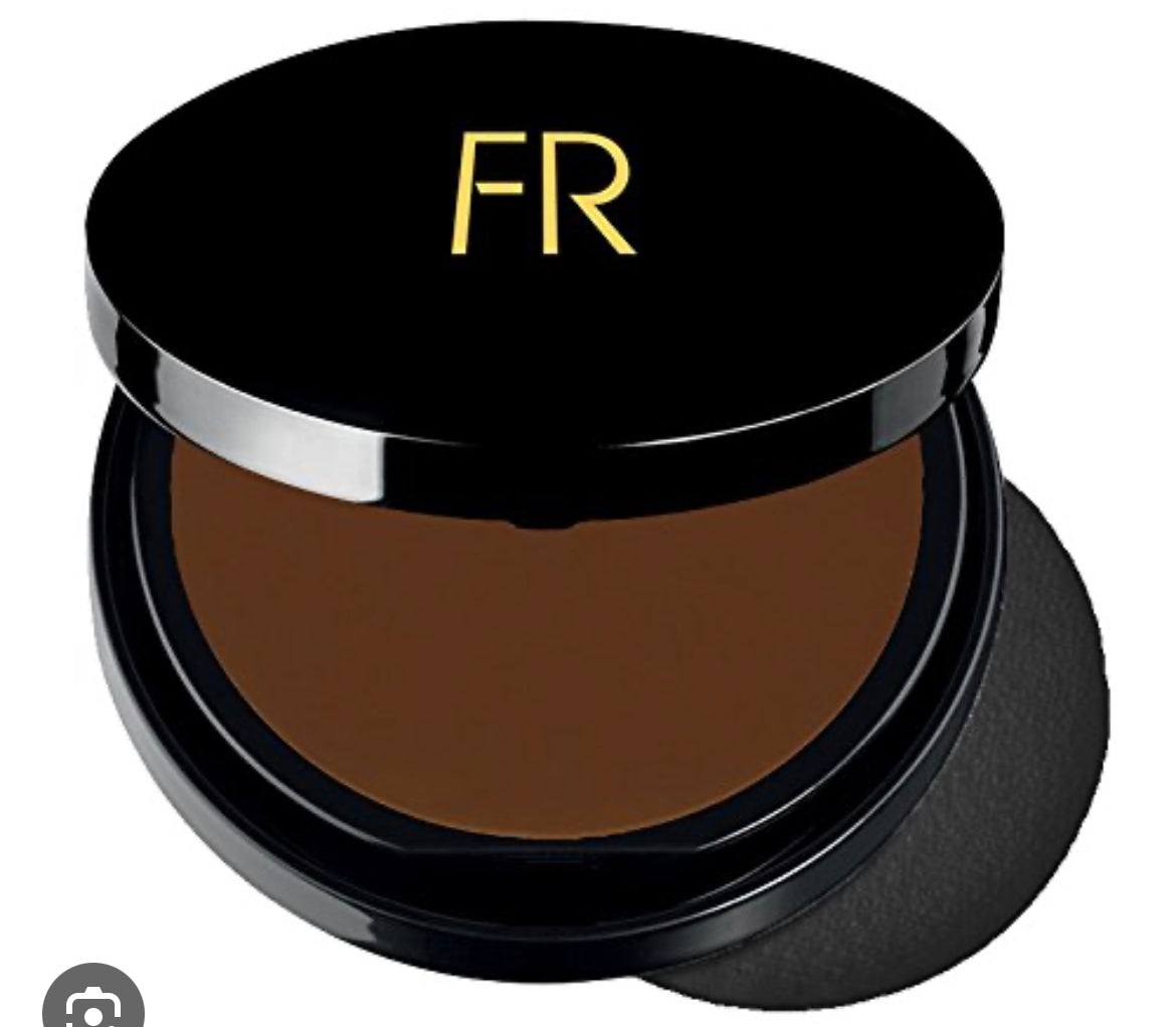 Best Creme to Powder Foundation For Women of Color or Deeper Skin Tones - Shade - MOCHA