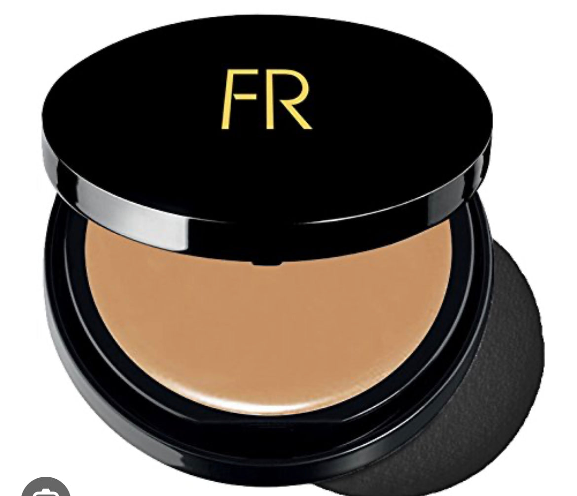 Best Creme to Powder Foundation For Women of Color or Deeper Skin Tones