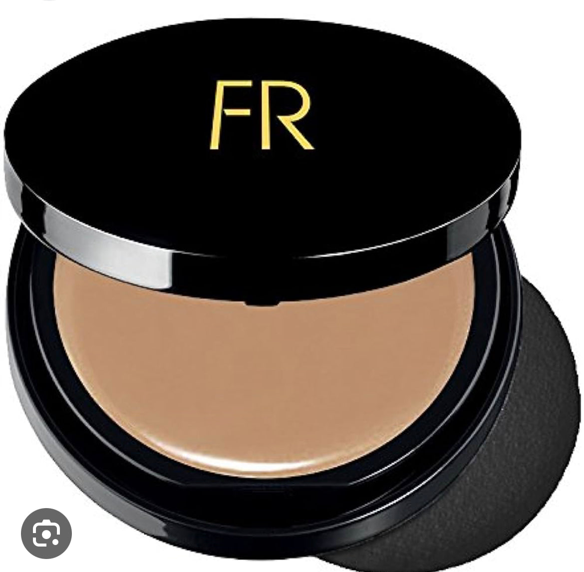 Best Creme to Powder Foundation For Women of Color or Deeper Skin Tones